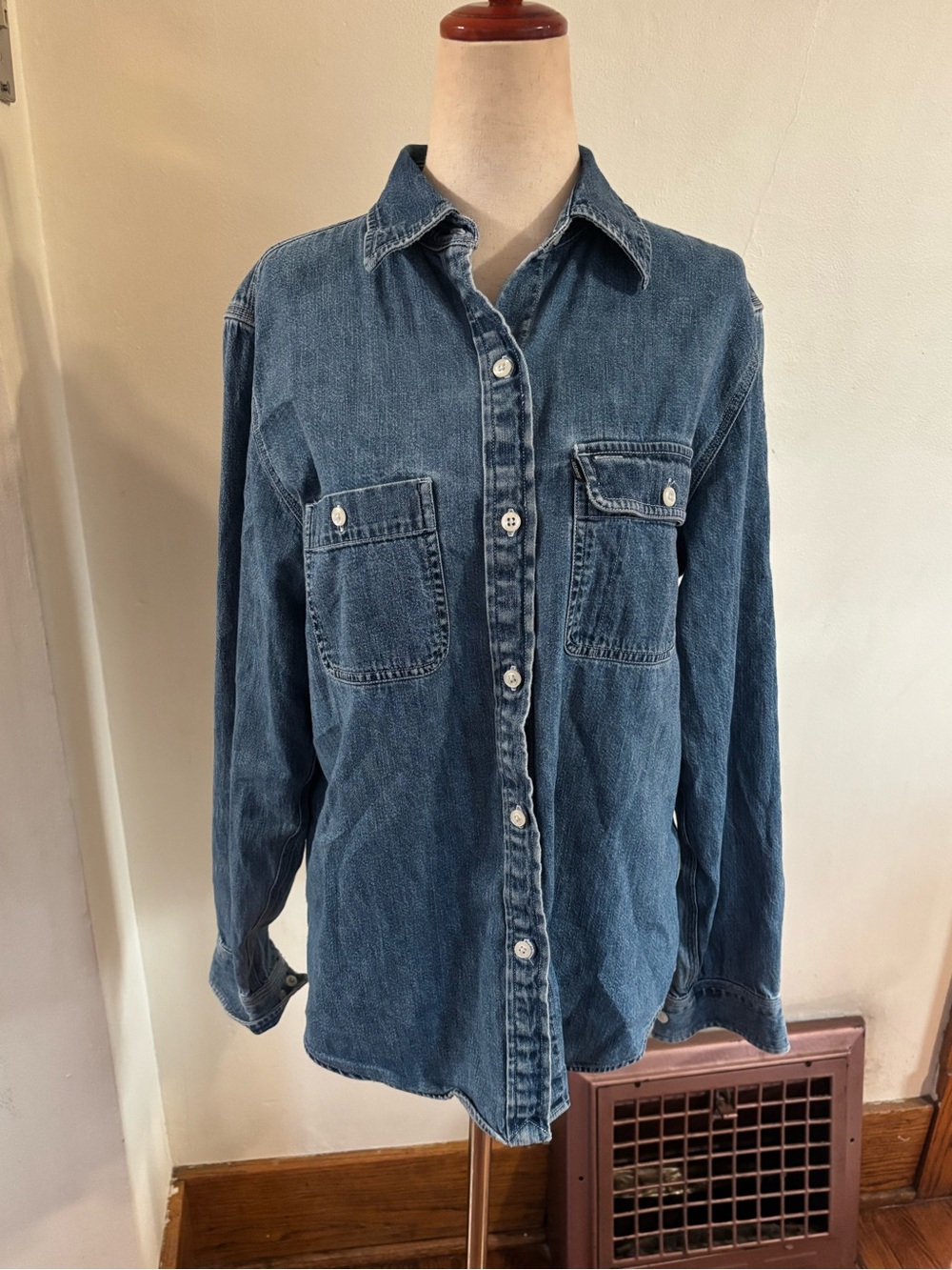 Lauren Jeans Co Blue Chambray Button Up Shirt medium
